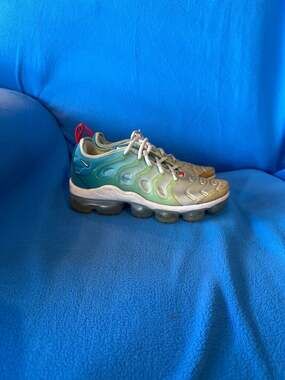 Nike Air VaporMax Plus Mint Foam Laser Blue Women's Size 8